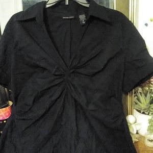 Black stretch side zipper top